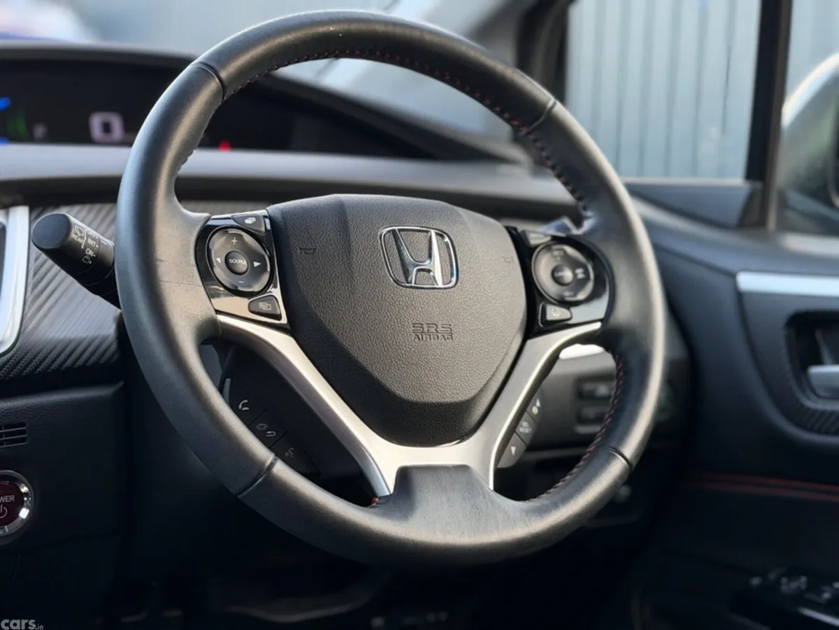 Honda Jade Estate, Petrol Hybrid, 2020, Black