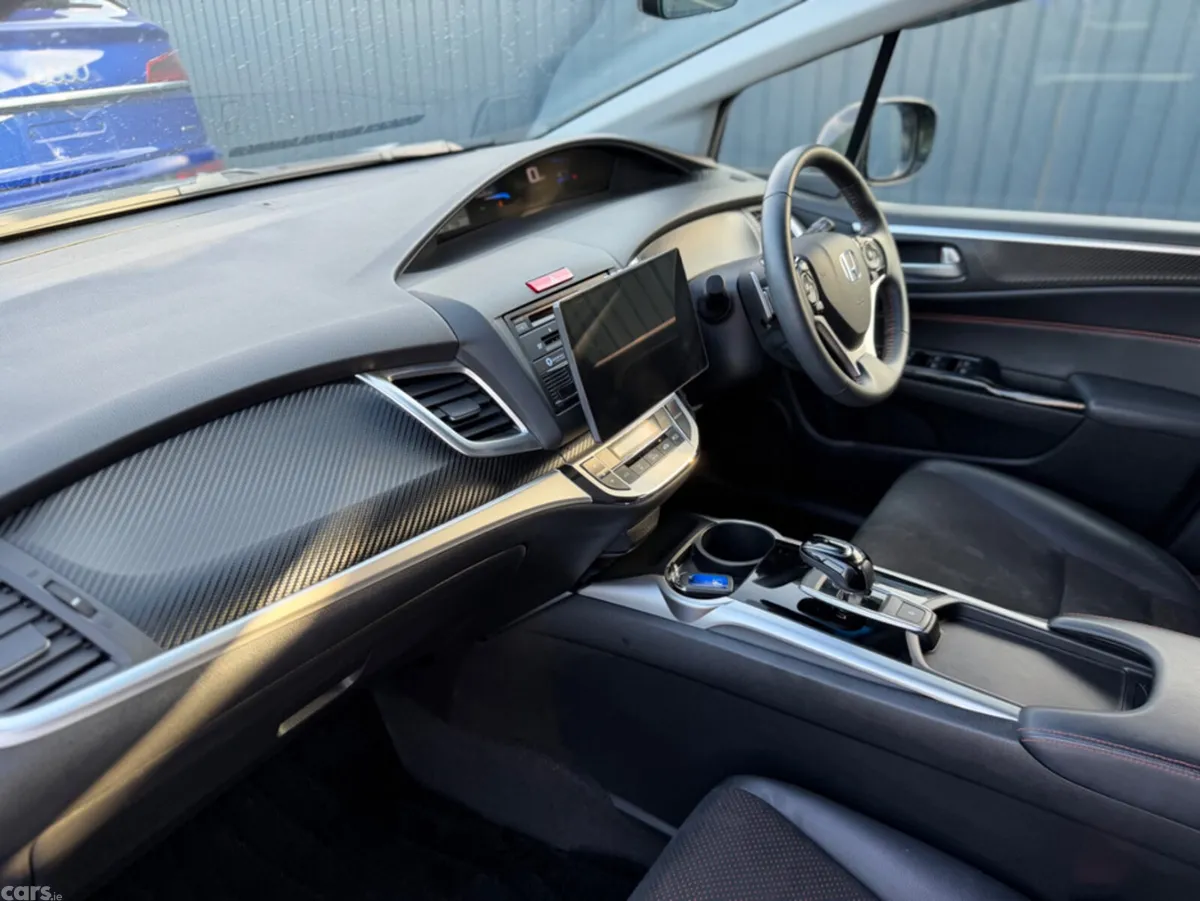 Honda Jade Estate, Petrol Hybrid, 2020, Black