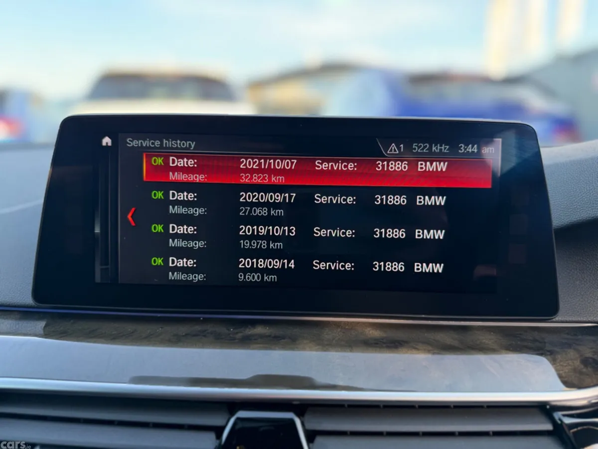 BMW 5-Series Saloon, Petrol Plug-in Hybrid, 2017, White