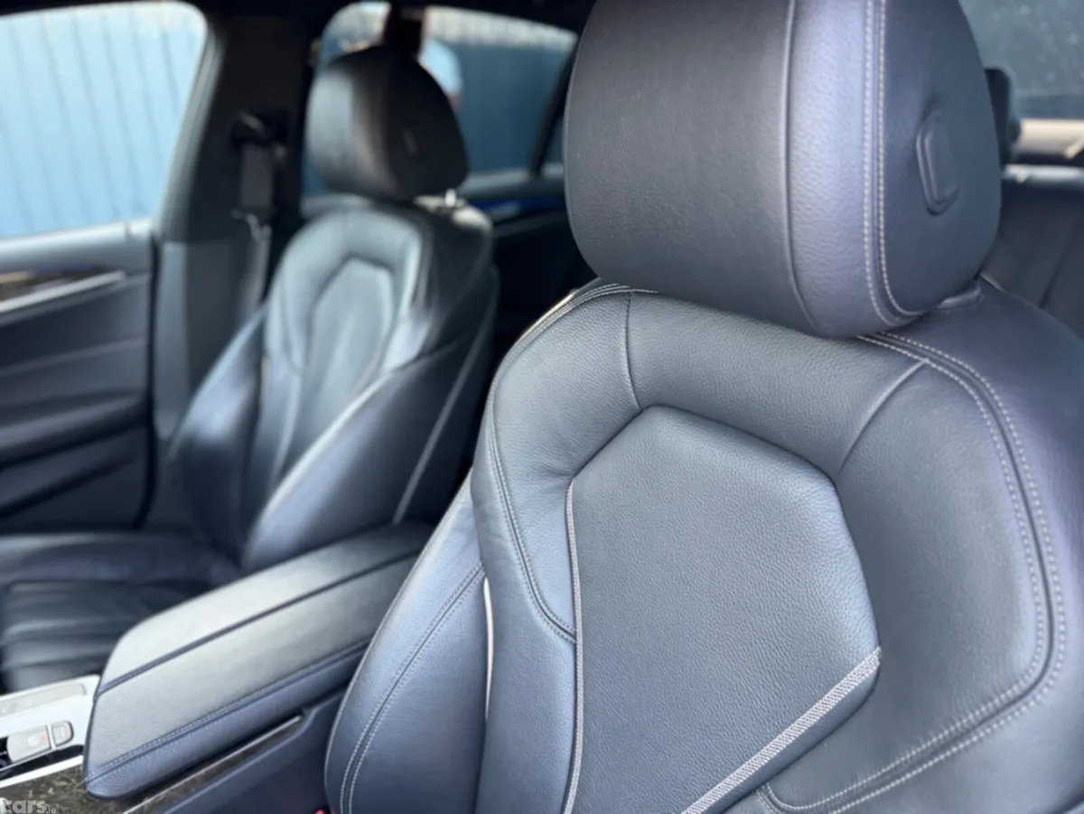 BMW 5-Series Saloon, Petrol Plug-in Hybrid, 2017, White