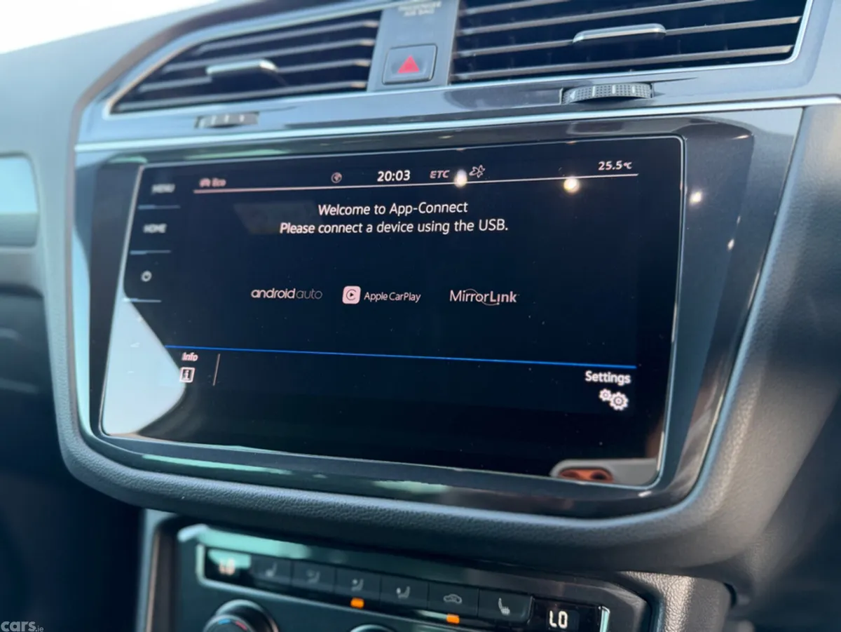 Volkswagen Tiguan SUV, Diesel, 2019, White