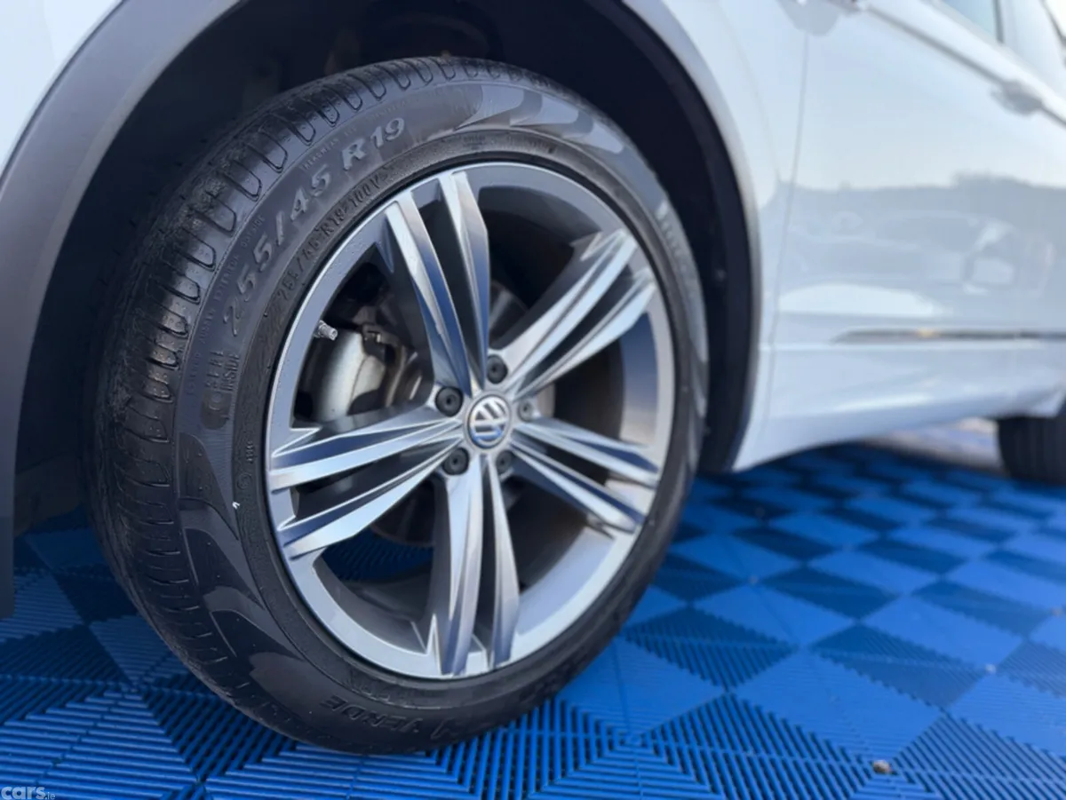 Volkswagen Tiguan SUV, Diesel, 2019, White