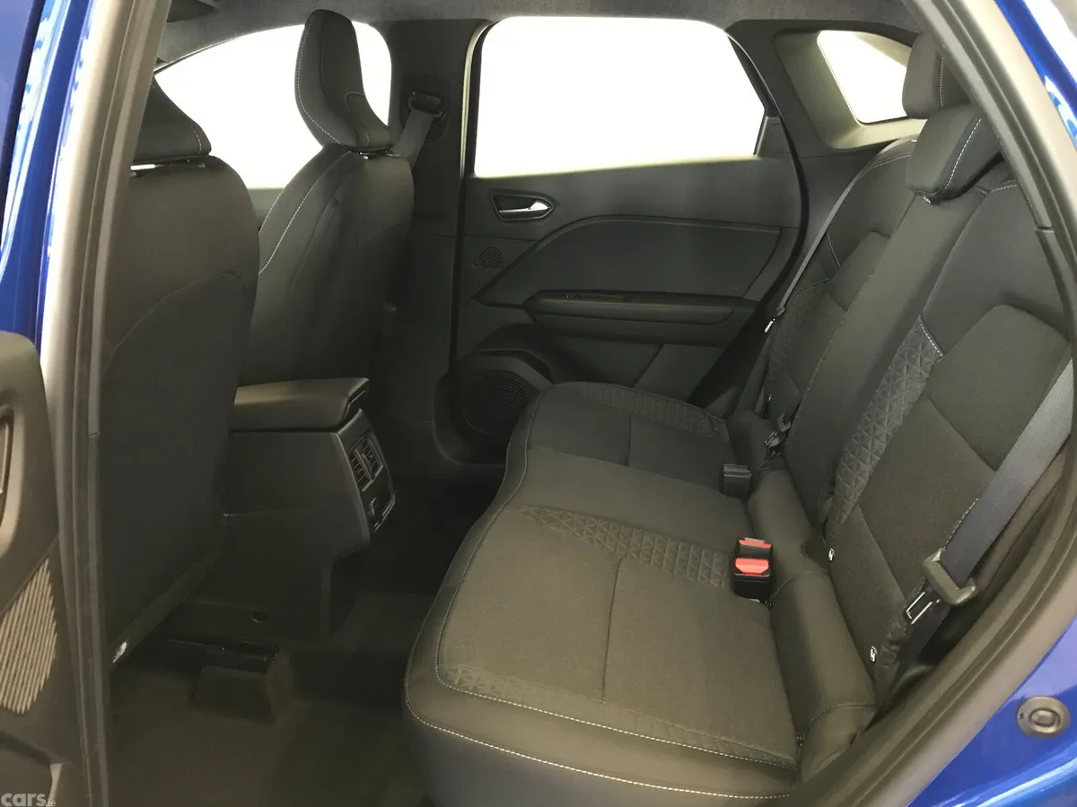 Renault Symbioz Hatchback, Petrol Hybrid, 2026, Blue
