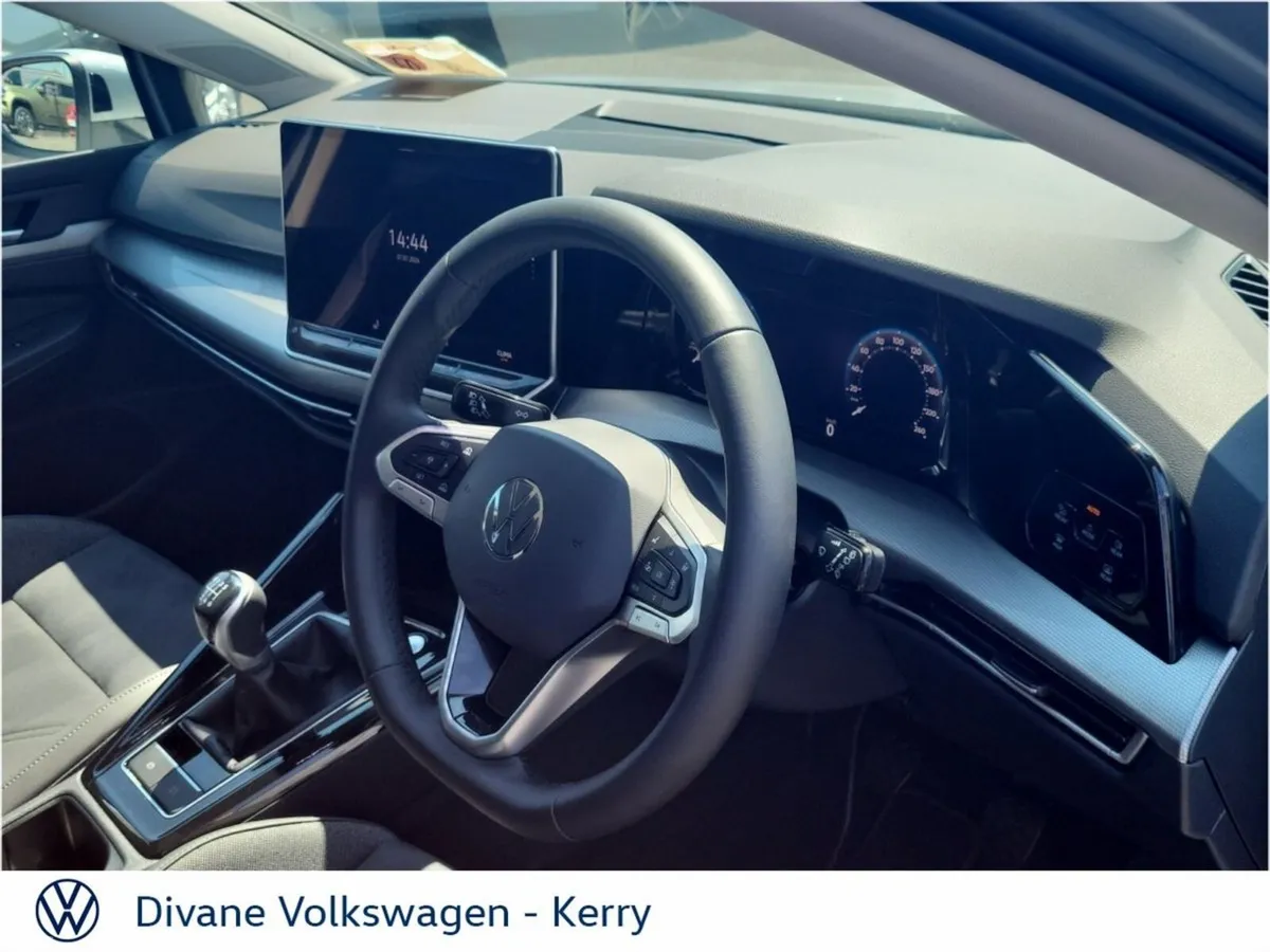 Volkswagen Golf Hatchback, Diesel, 2025, Silver