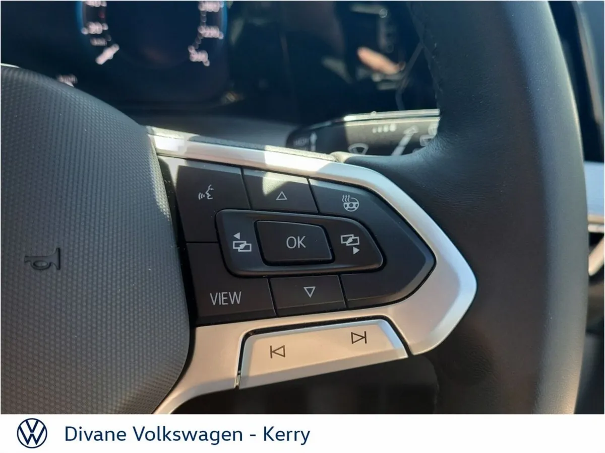 Volkswagen Golf Hatchback, Diesel, 2025, Silver