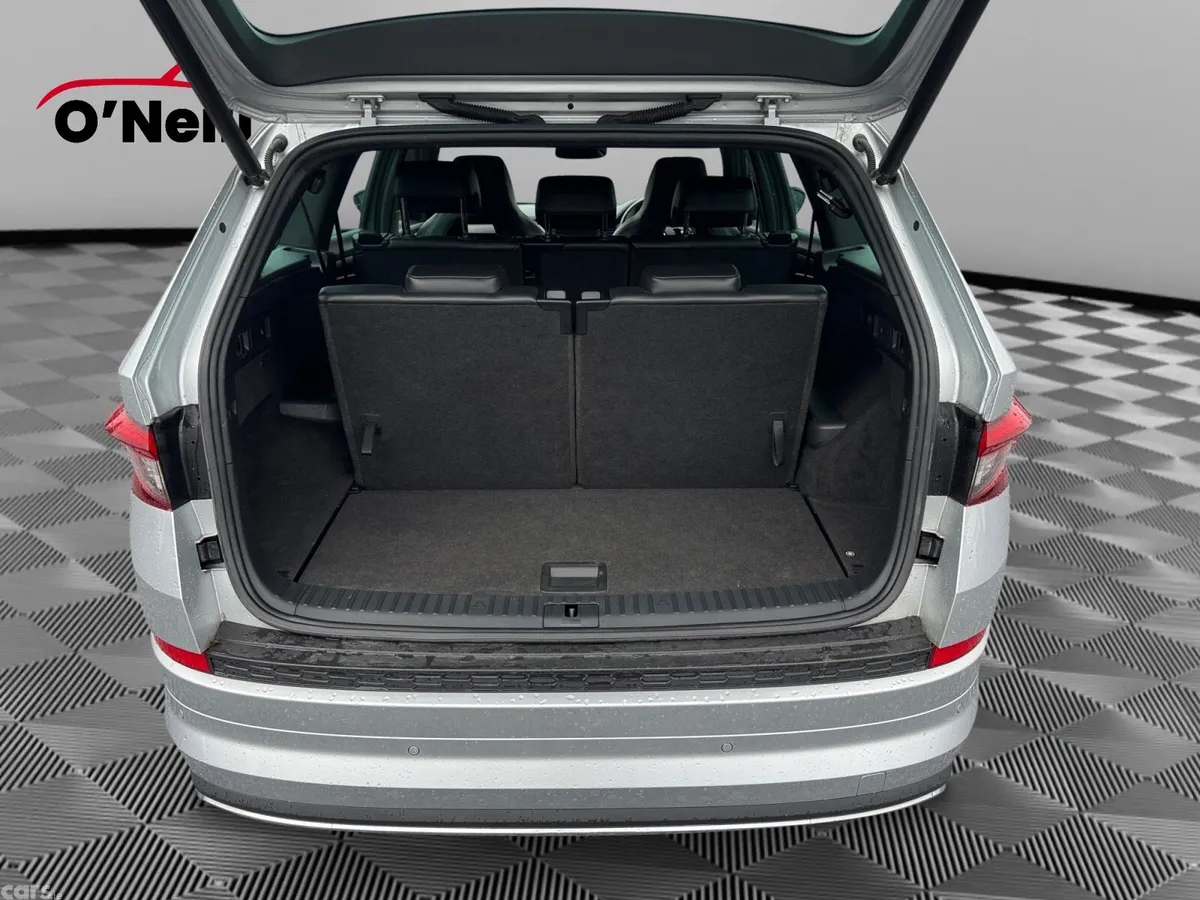 Skoda Kodiaq SUV, Diesel, 2021, Grey