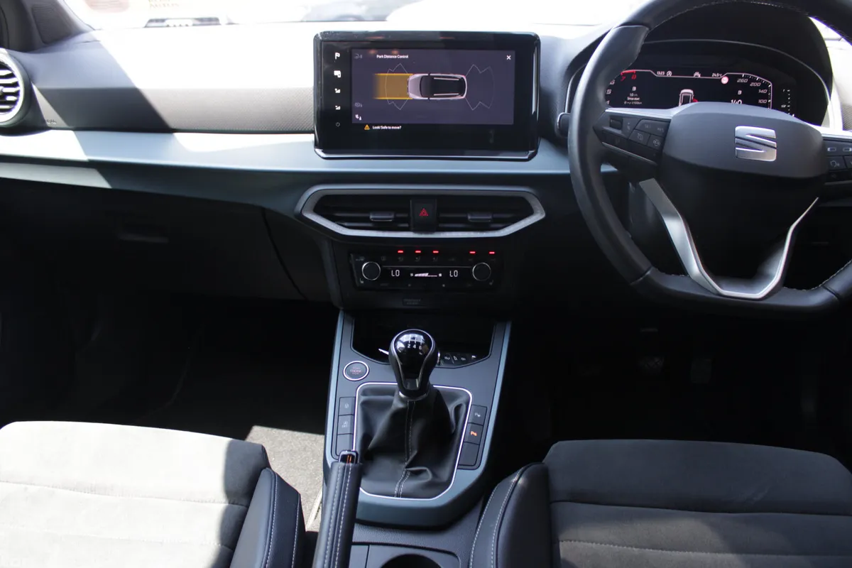 SEAT Arona SUV, Petrol, 2023, Blue