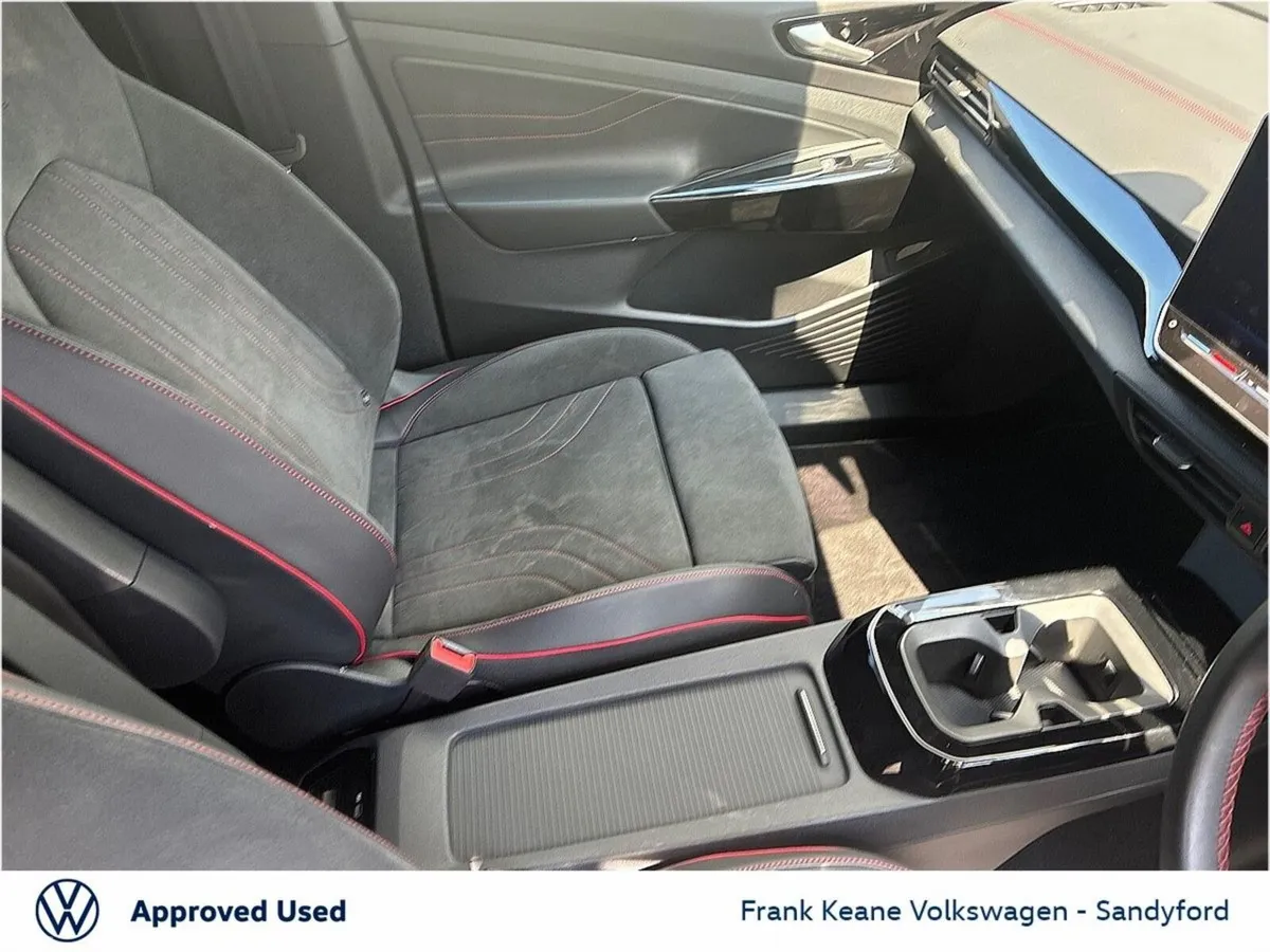 Volkswagen ID.4 Estate, Electric, 2027, Black