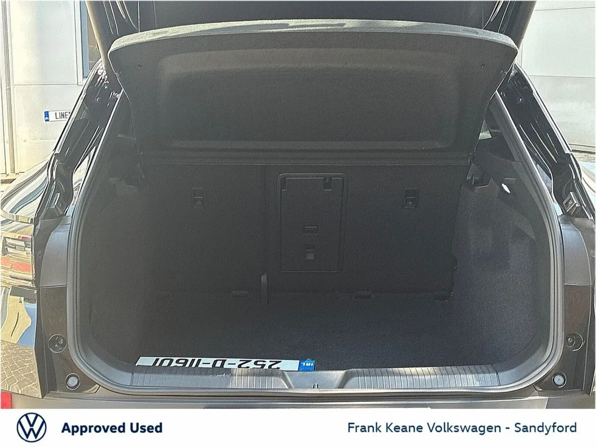 Volkswagen ID.4 Estate, Electric, 2027, Black