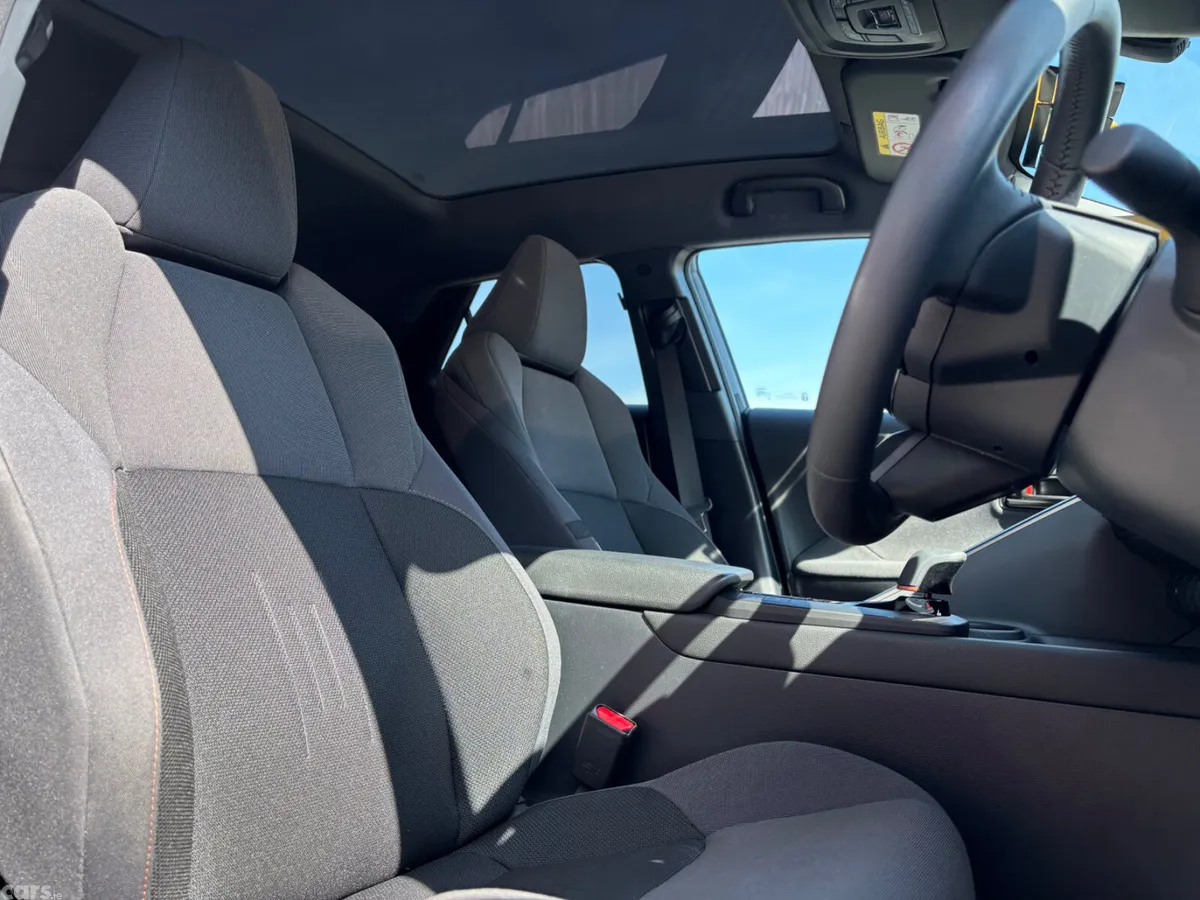 Toyota C-HR Hatchback, Petrol Hybrid, 2024, Grey