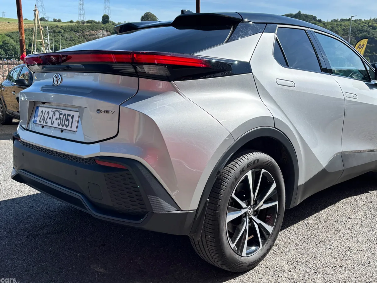 Toyota C-HR Hatchback, Petrol Hybrid, 2024, Grey
