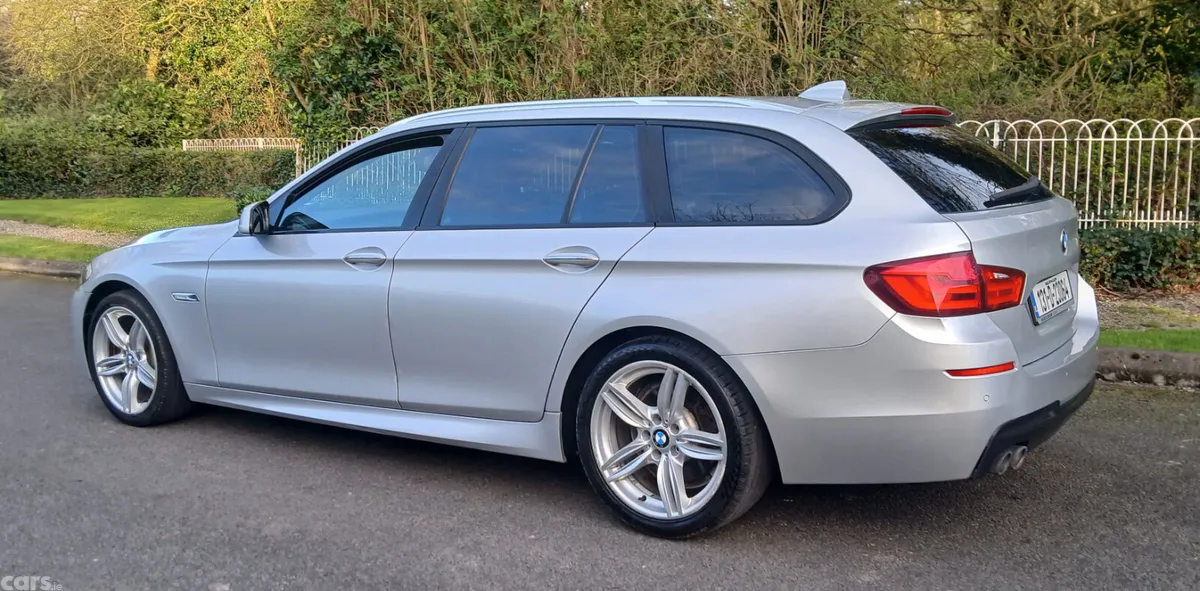 BMW 5-Series Estate, Diesel, 2013, Silver