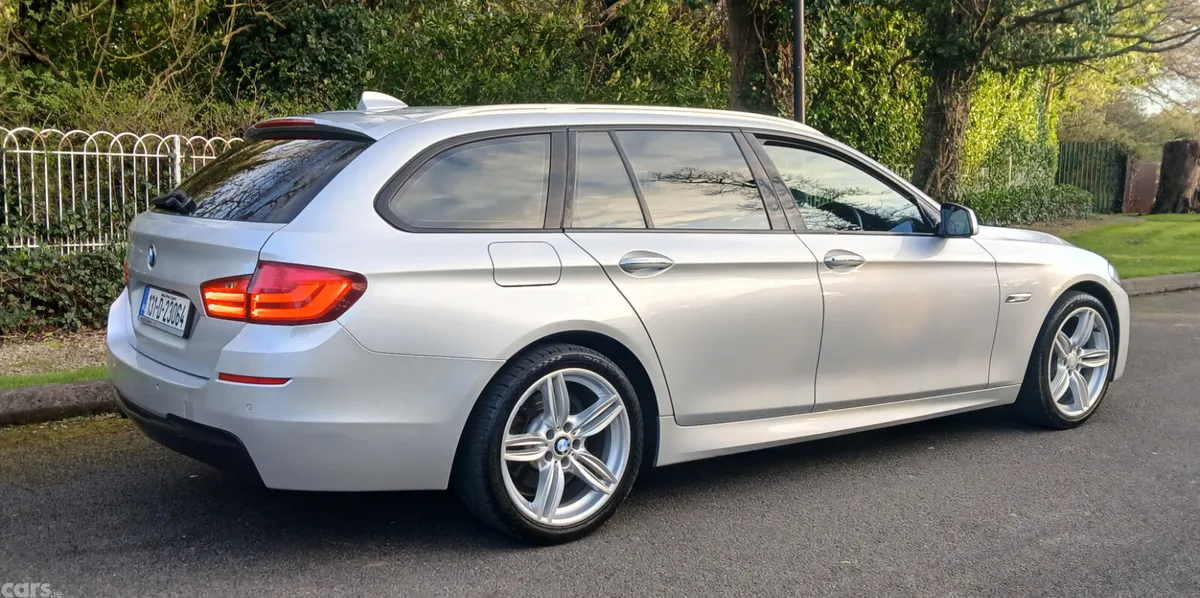 BMW 5-Series Estate, Diesel, 2013, Silver
