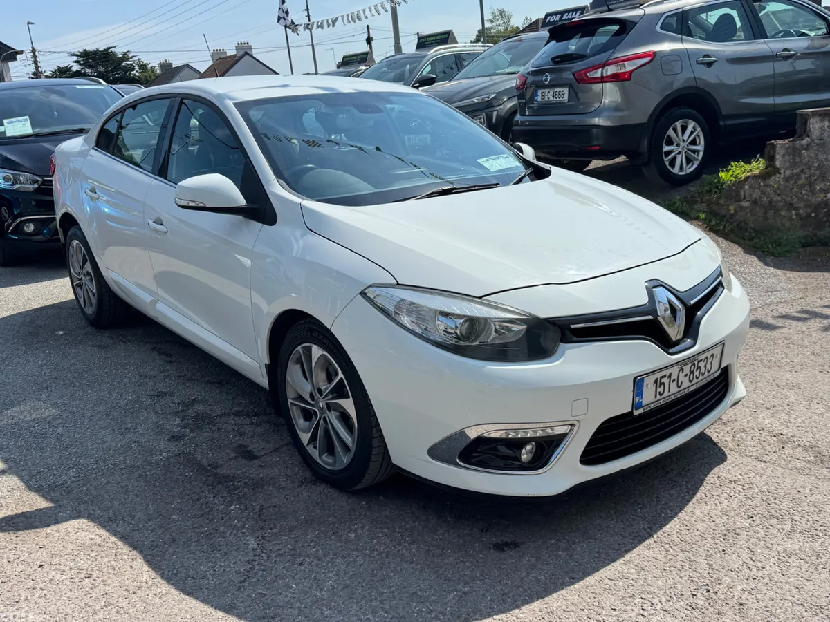 Renault Fluence Saloon, Diesel, 2015, White