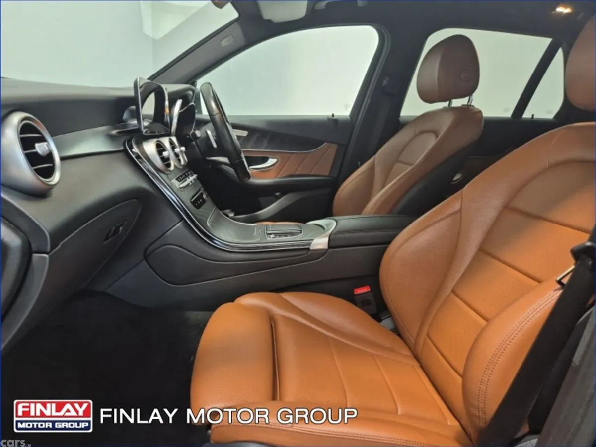 Mercedes-Benz GLC SUV, Diesel Plug-in Hybrid, 2022, Blue