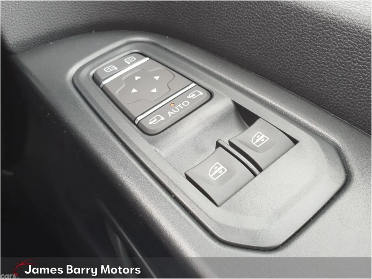 Nissan Primastar MPV, Diesel, 2026, White