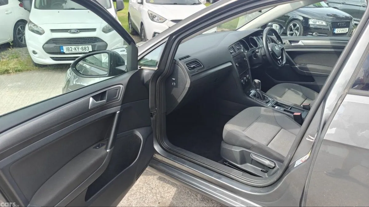 Volkswagen Golf Hatchback, Diesel, 2018, Grey