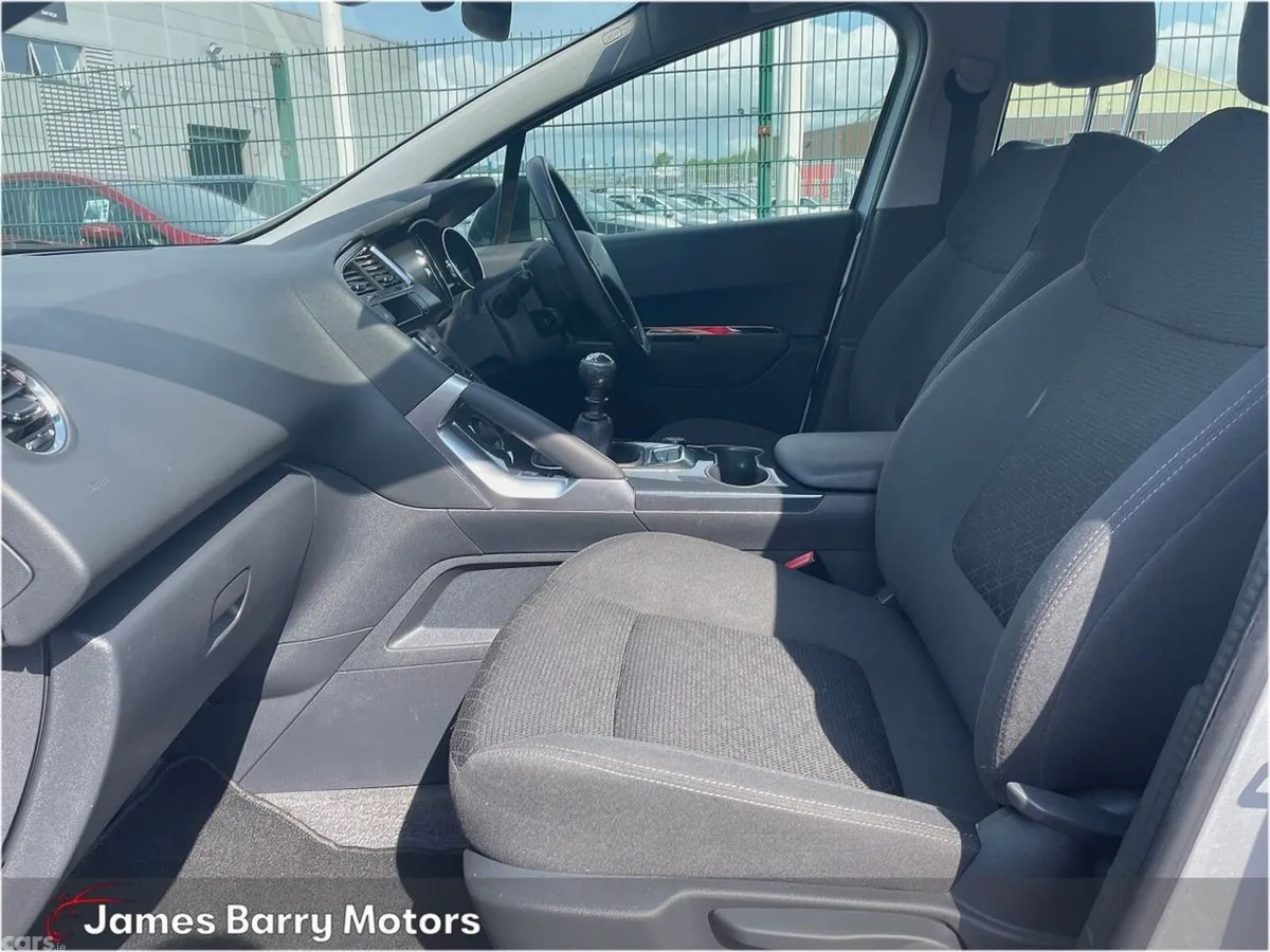 Peugeot 3008 SUV, Diesel, 2015, Grey