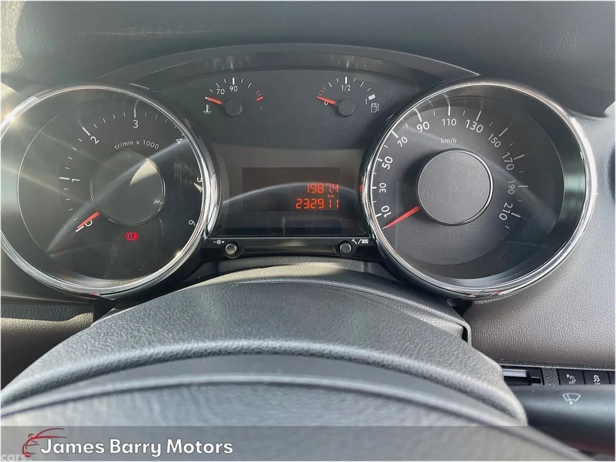 Peugeot 3008 SUV, Diesel, 2015, Grey
