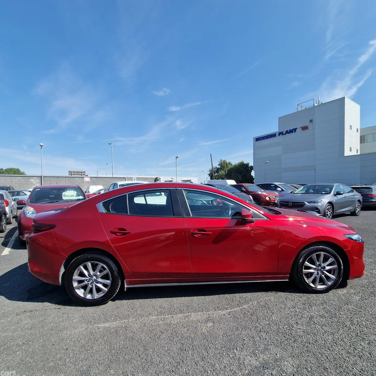 Mazda Mazda3 Saloon, Diesel, 2020, Red