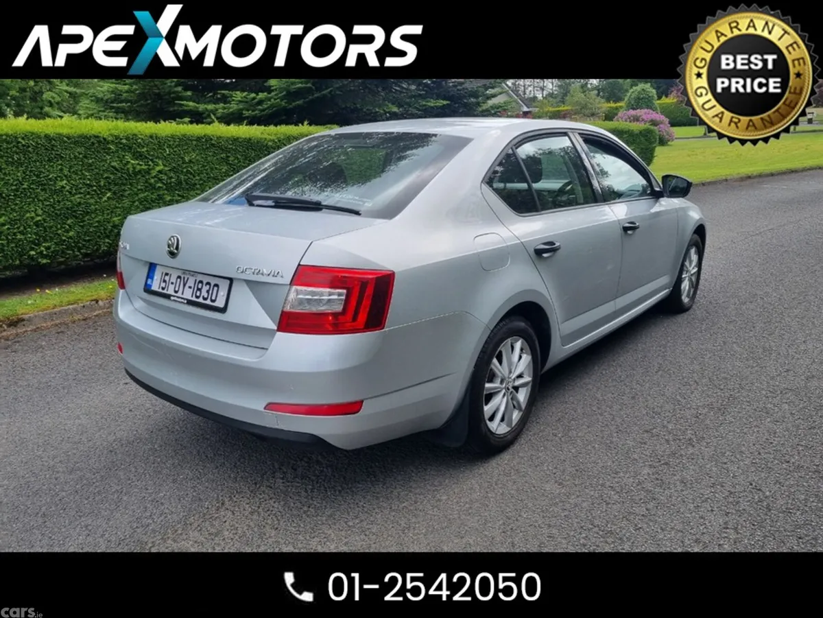 Skoda Octavia Hatchback, Diesel, 2015, Silver