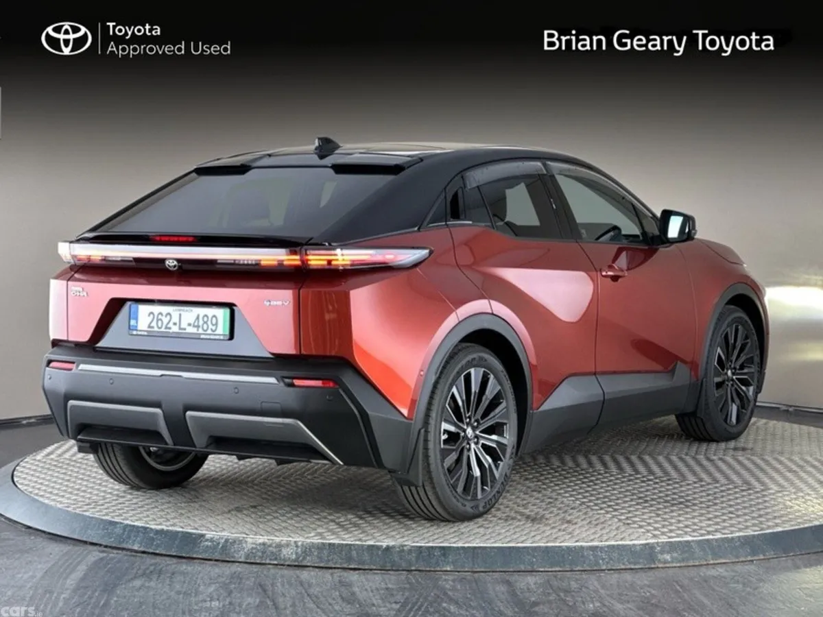 Toyota C-HR Estate, Electric, 2026, Brown
