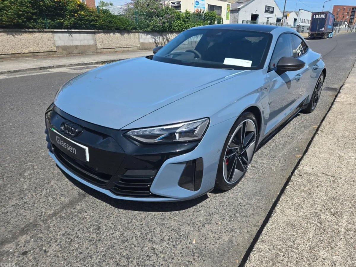 Audi RS e-tron GT Coupe, Electric, 2022, Grey