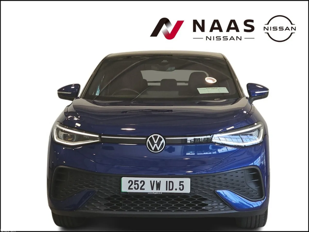 Volkswagen ID.5 Estate, Electric, 2025, Blue