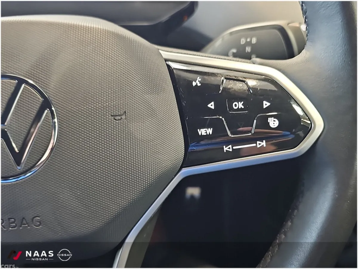 Volkswagen ID.5 Estate, Electric, 2025, Blue