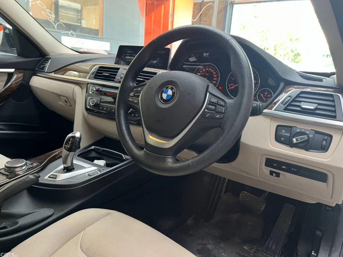 BMW 3-Series Saloon, Petrol Plug-in Hybrid, 2016, White