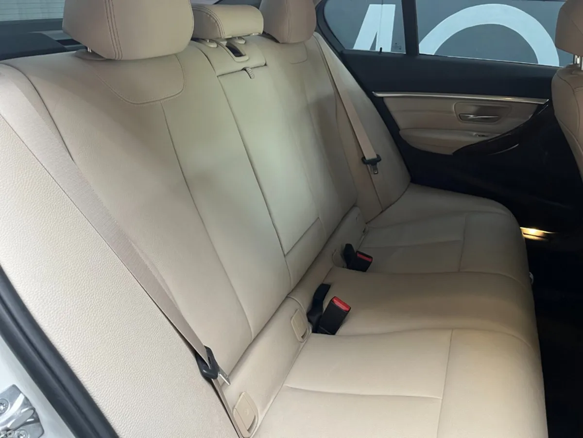 BMW 3-Series Saloon, Petrol Plug-in Hybrid, 2016, White