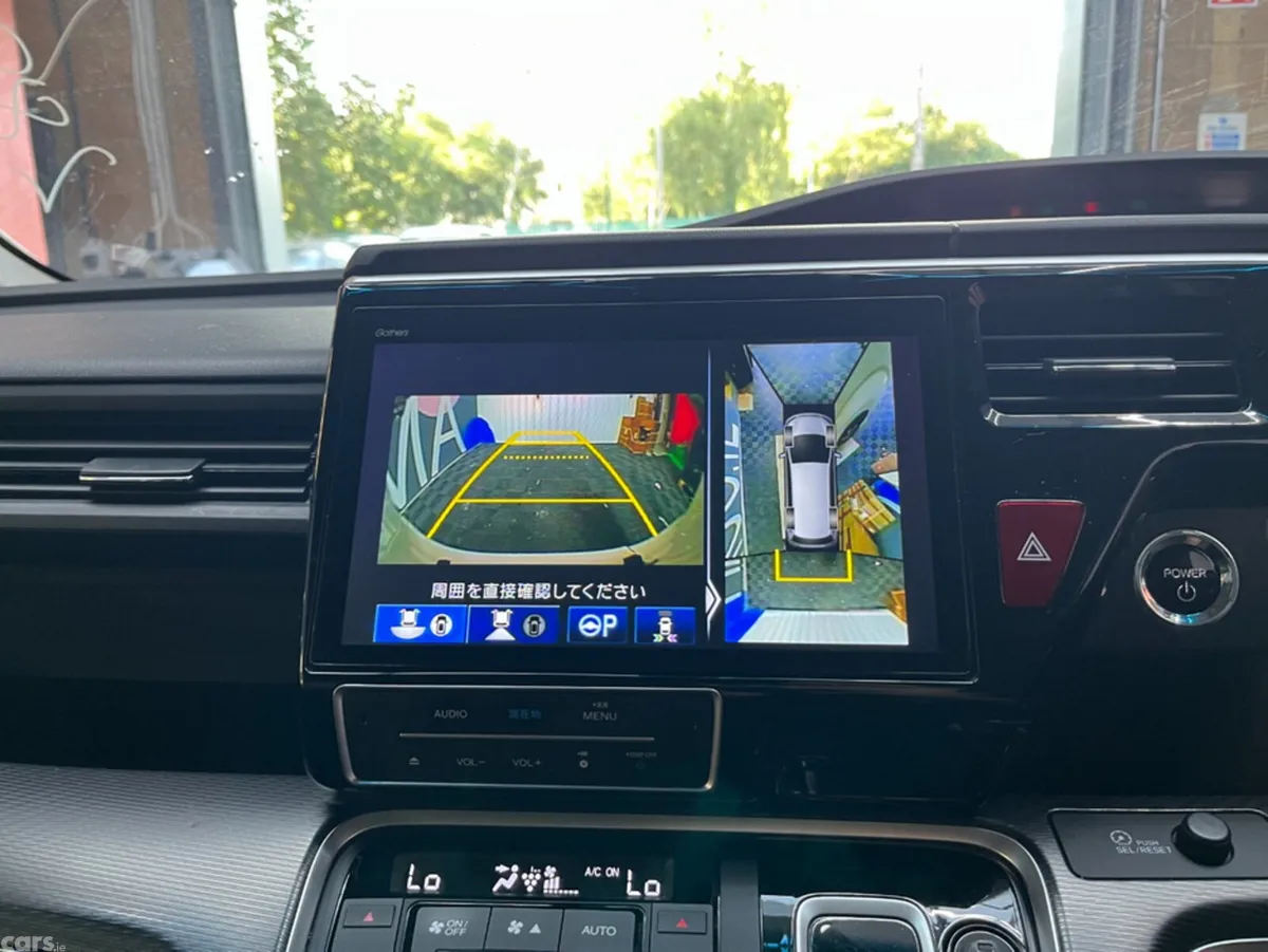 Honda Stepwagon MPV, Petrol Hybrid, 2019, White