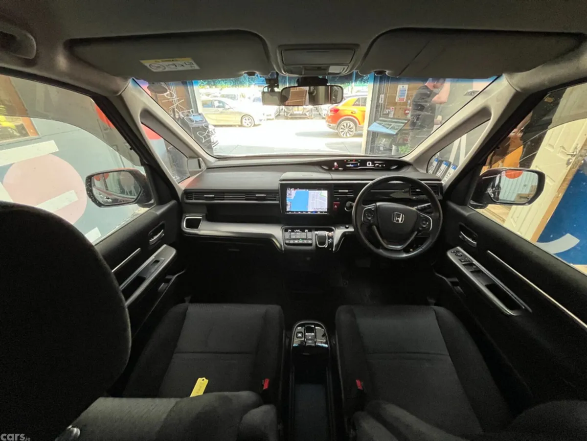 Honda Stepwagon MPV, Petrol Hybrid, 2019, Red