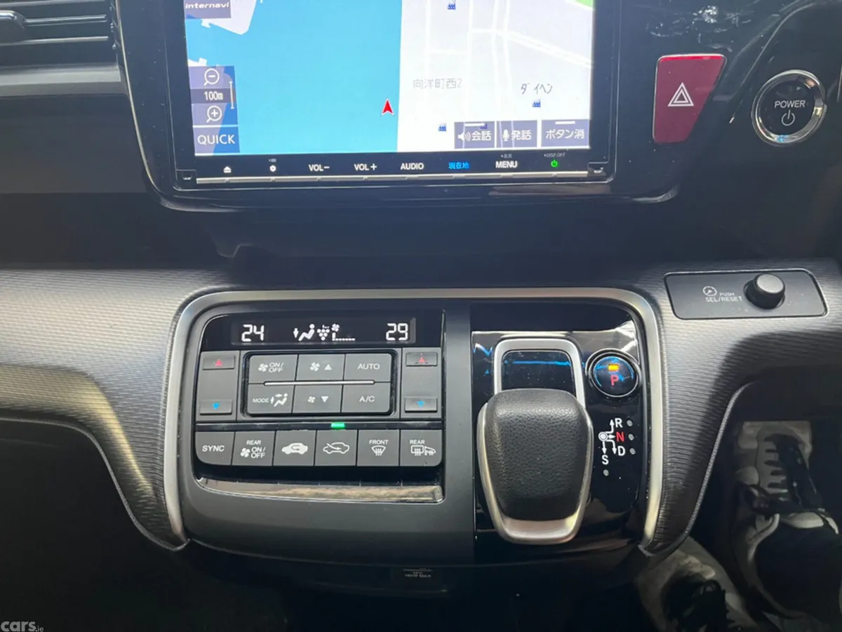 Honda Stepwagon MPV, Petrol Hybrid, 2019, Red