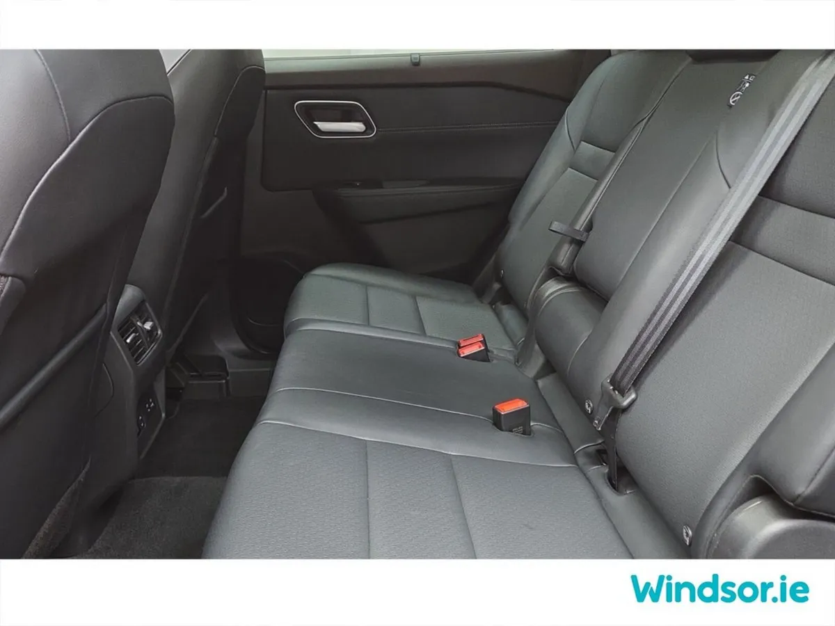 Nissan X-Trail SUV, Petrol Hybrid, 2025, Red