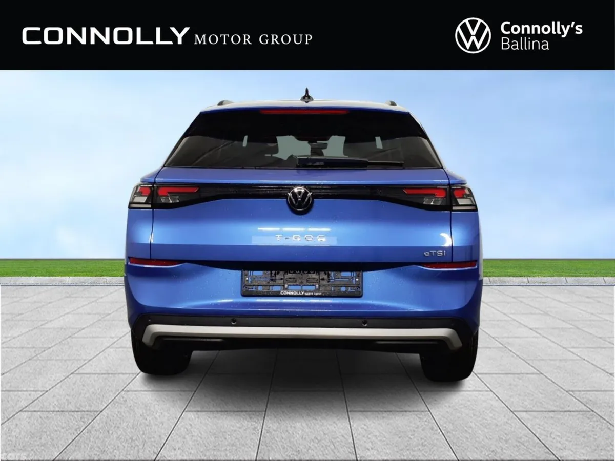 Volkswagen T-Roc SUV, Petrol Hybrid, 2026, Blue