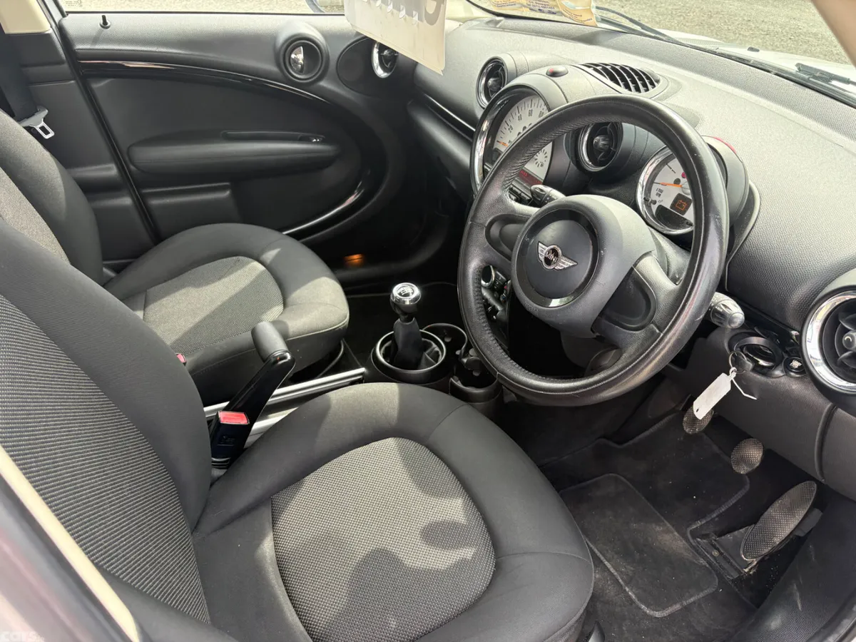 Mini One Hatchback, Diesel, 2014, White