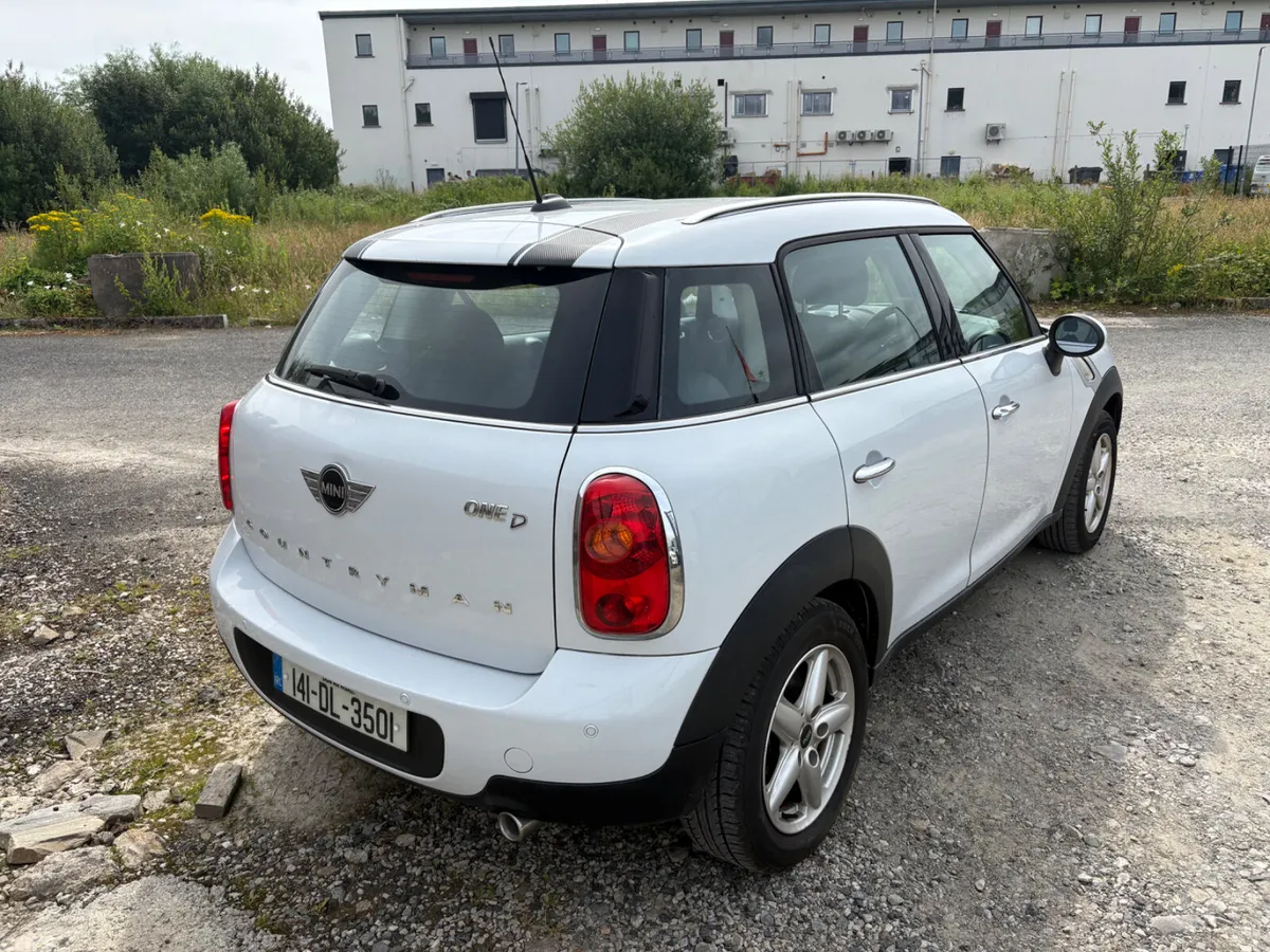 Mini One Hatchback, Diesel, 2014, White