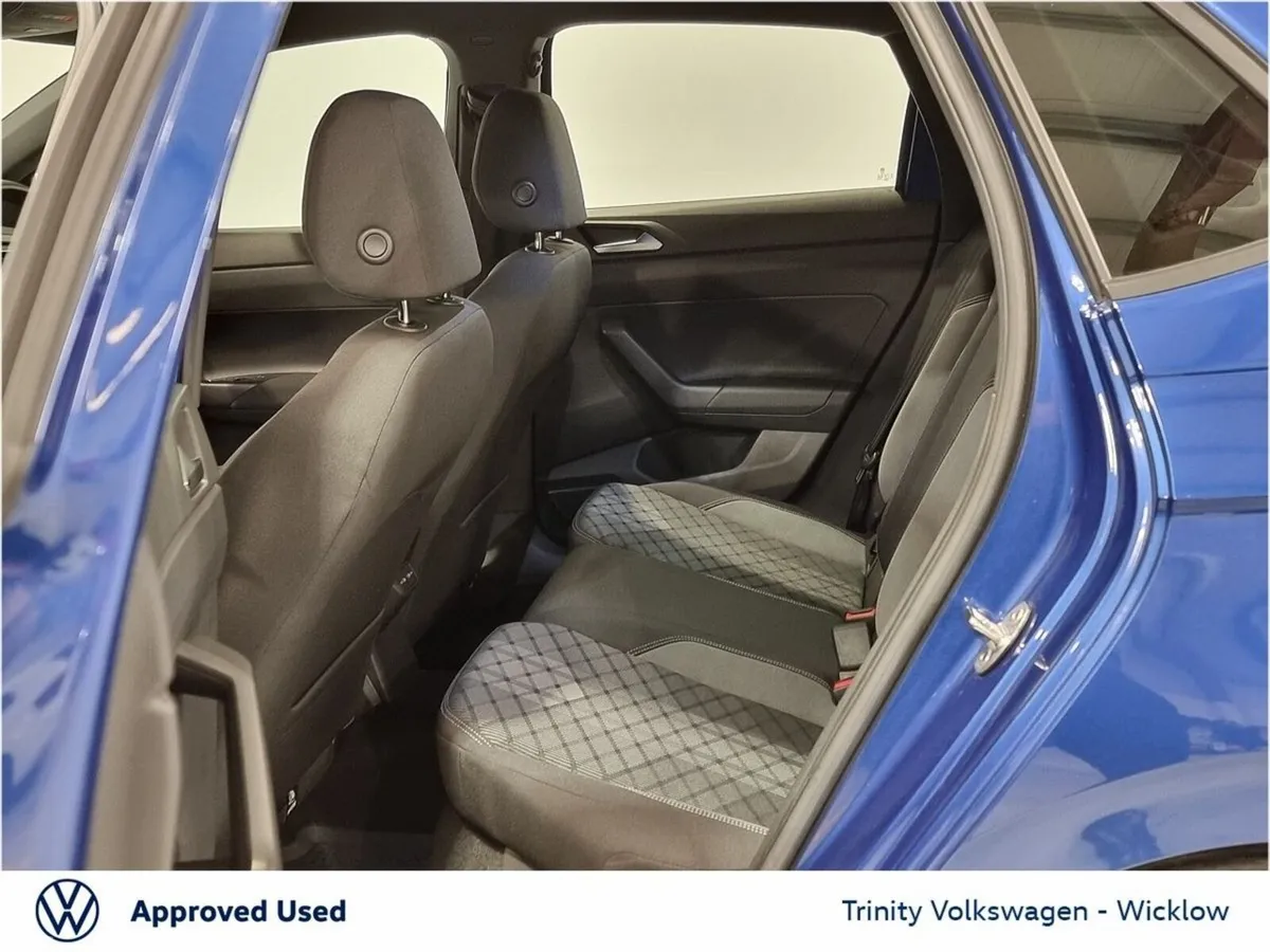 Volkswagen Polo Hatchback, Petrol, 2023, Blue