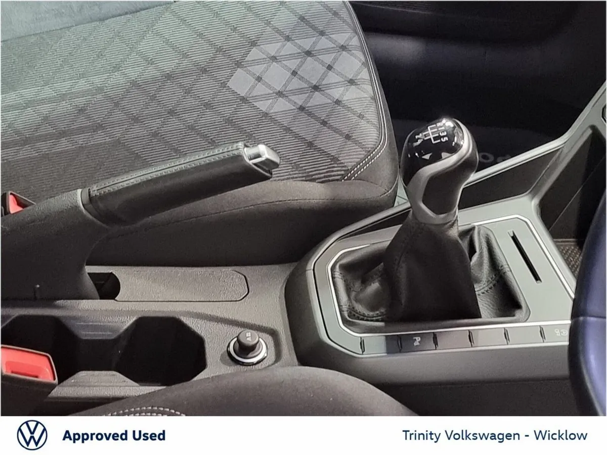 Volkswagen Polo Hatchback, Petrol, 2023, Blue
