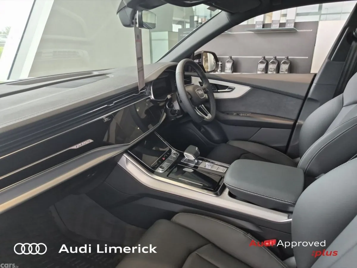 Audi Q8 SUV, Petrol Plug-in Hybrid, 2026, Black