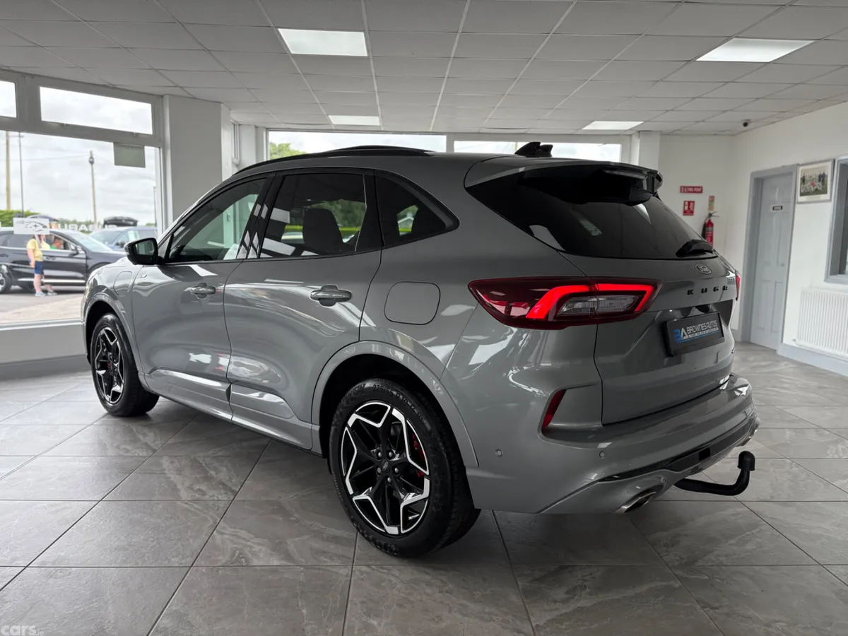 Ford Kuga SUV, Petrol Hybrid, 2024, Silver