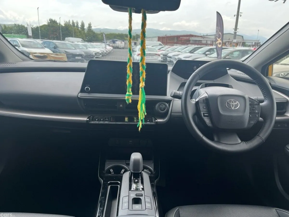 Toyota Prius Hatchback, Petrol Plug-in Hybrid, 2024, Gold