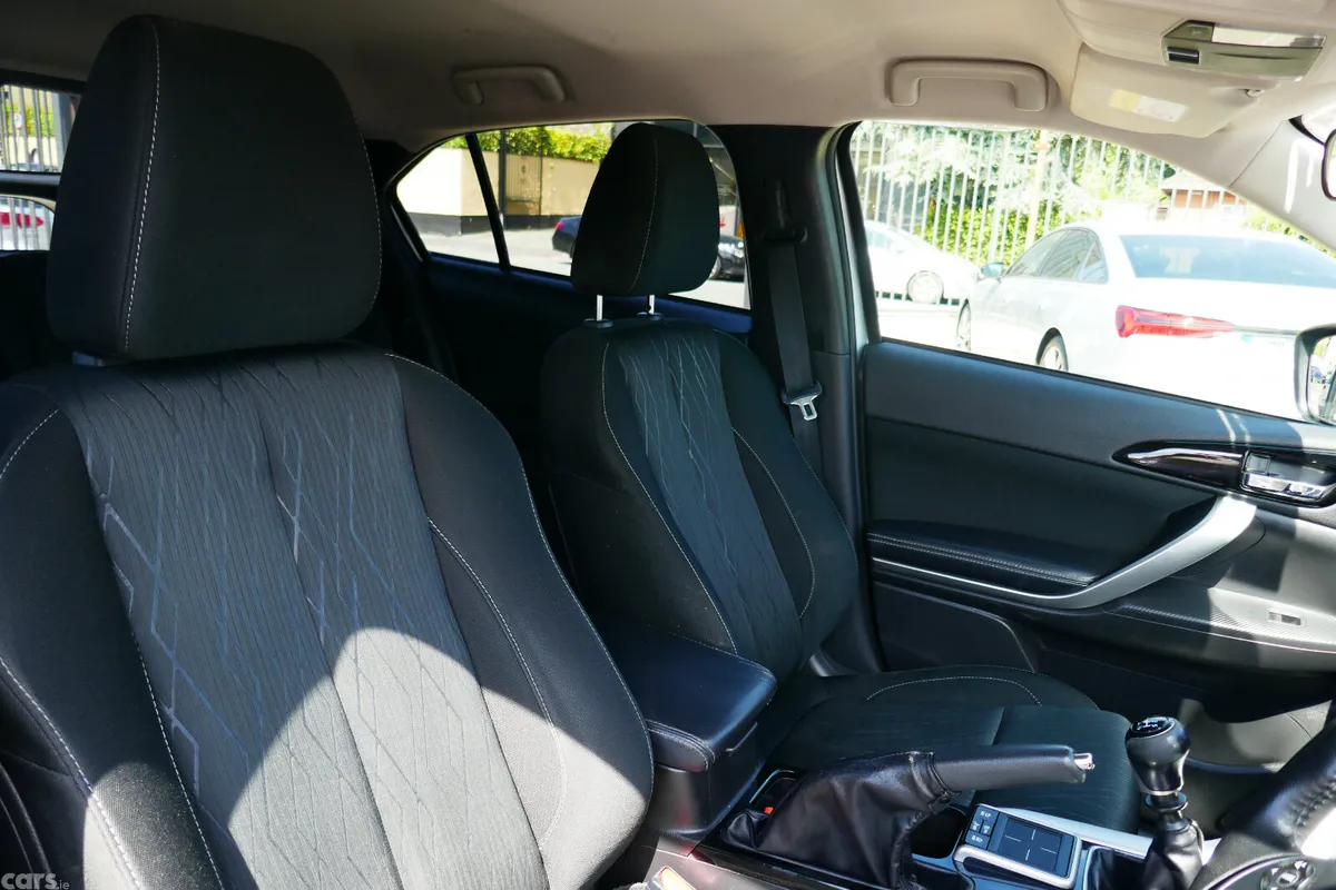Mitsubishi Eclipse Cross Estate/Jeep, Petrol, 2018, Grey