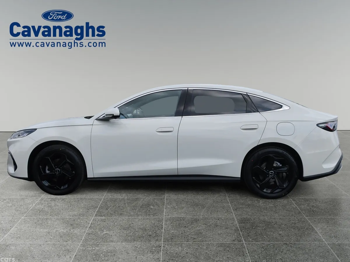 BYD Seal 6 Saloon, Petrol Plug-in Hybrid, 2026, White
