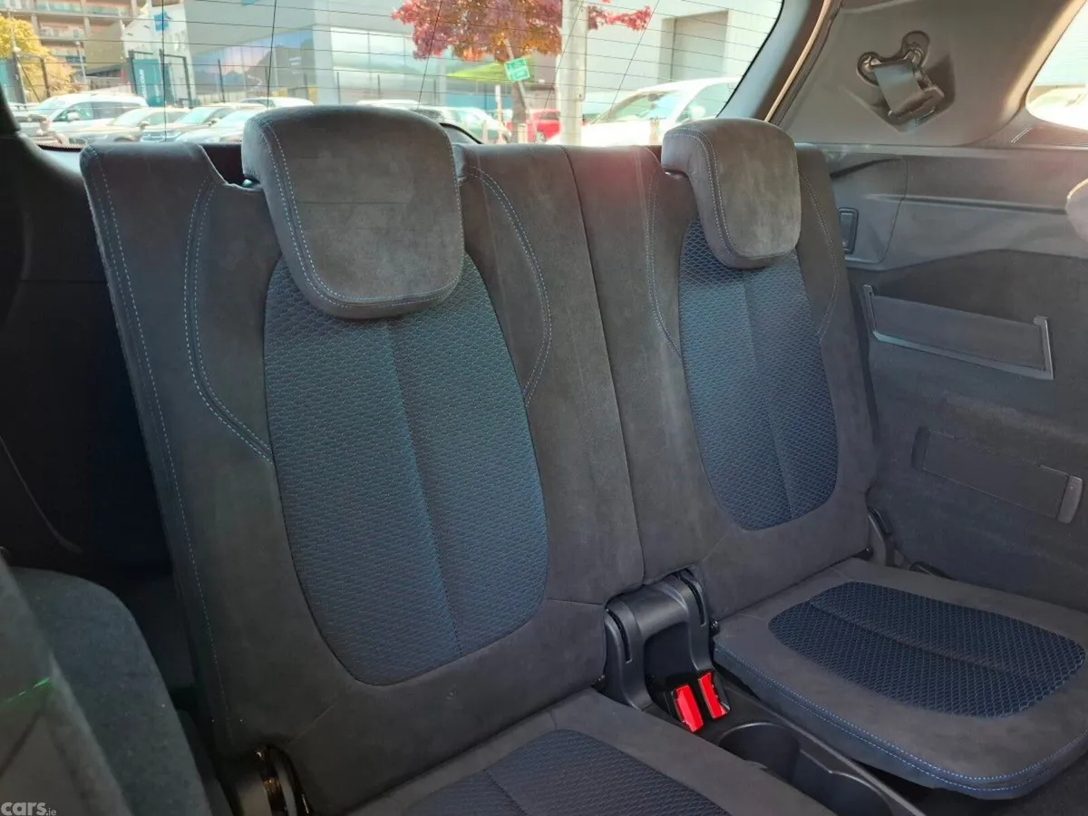 BMW 2-Series MPV, Petrol, 2017, White