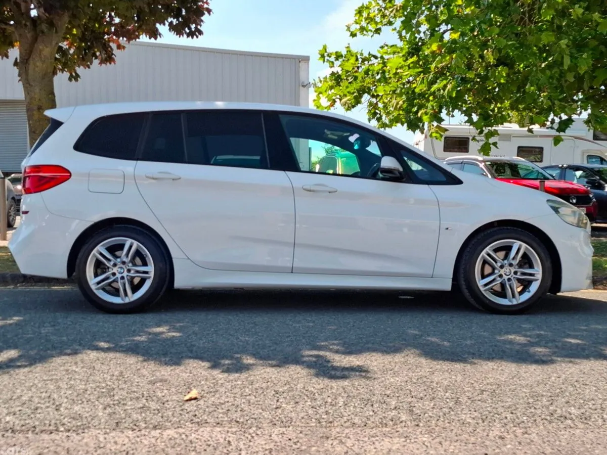 BMW 2-Series MPV, Petrol, 2017, White