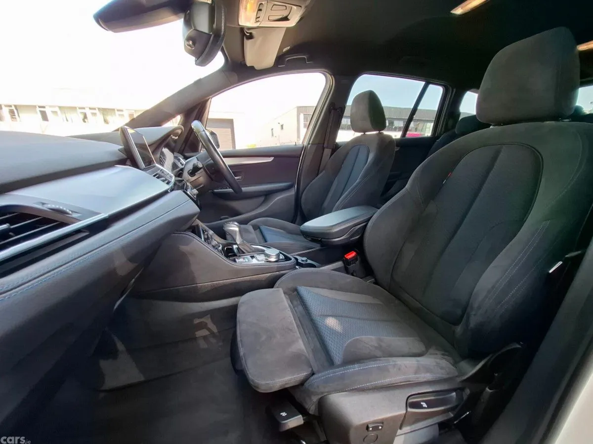 BMW 2-Series MPV, Petrol, 2017, White