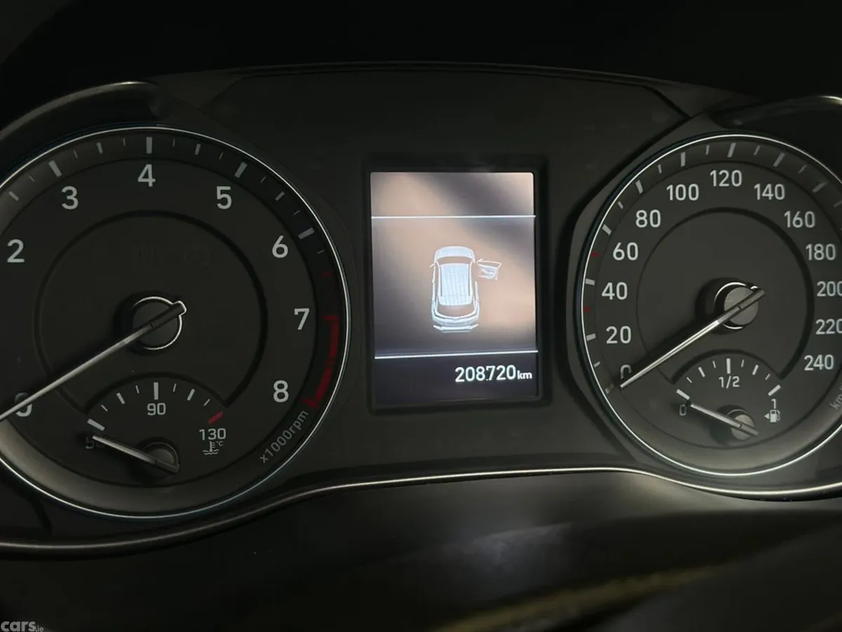 Hyundai KONA MPV, Petrol, 2019, Black