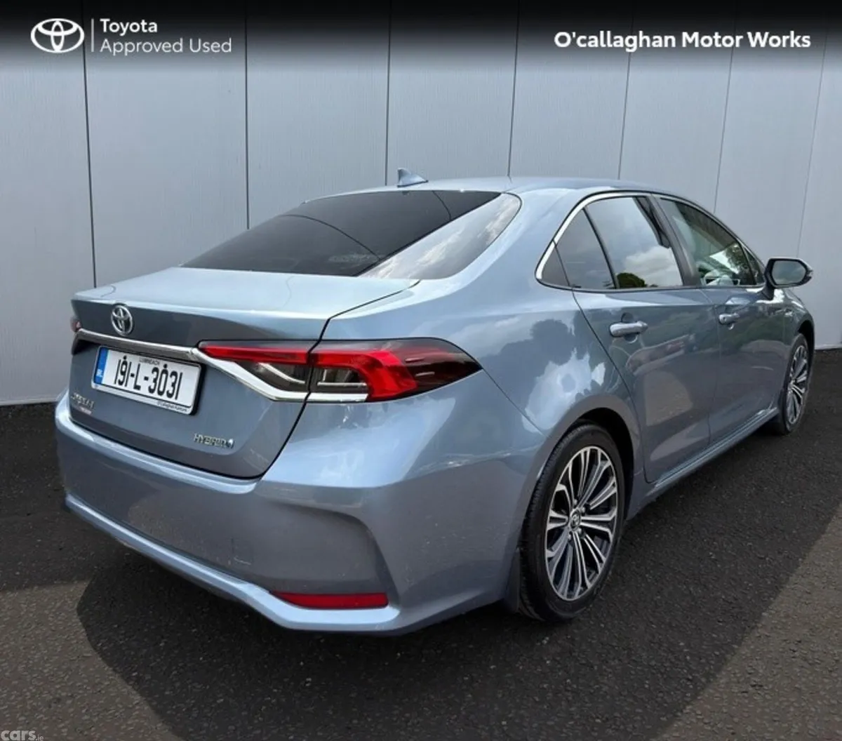 Toyota Corolla Saloon, Petrol Hybrid, 2019, Grey
